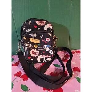 Like Dreams Crossbody Bag Black Outside Zip Pocket